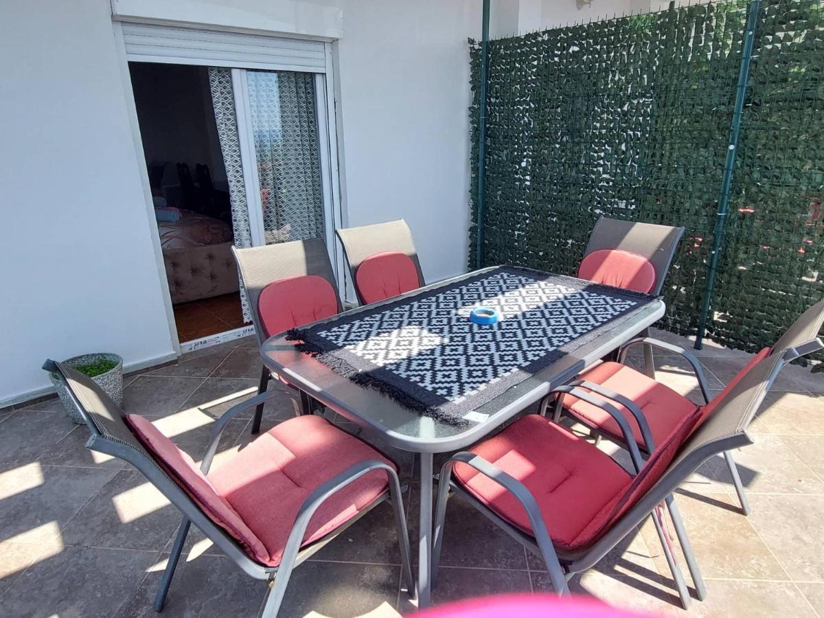 Apartmani Jovan Улцинь Экстерьер фото